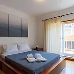 Augusta | Ocean Front Διαμέρισμα